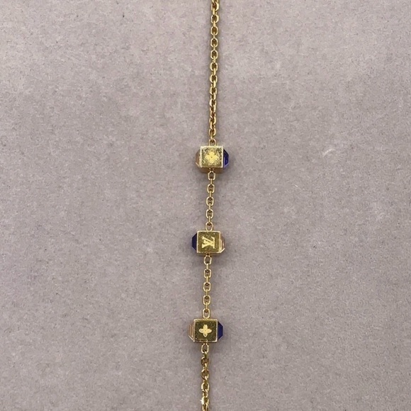 Auth Louis Vuitton Collier Gamble
Swarovski GD Bracelet. Model M65209 - Picture 8 of 12